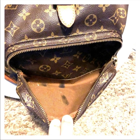 Louis Vuitton backpack - Picture 4 of 7